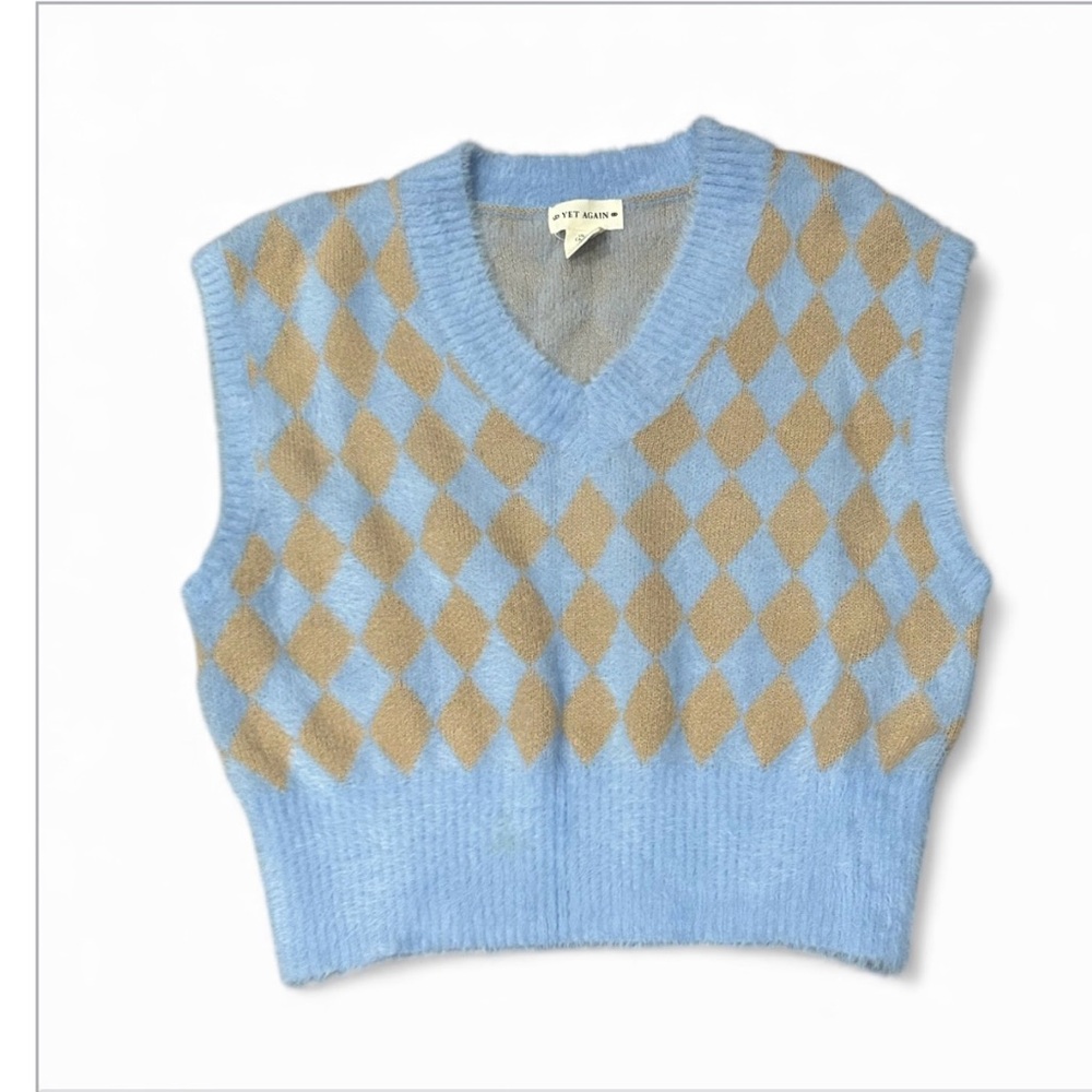 Petite Studio Argyle Knit Vest in Blue and Tan